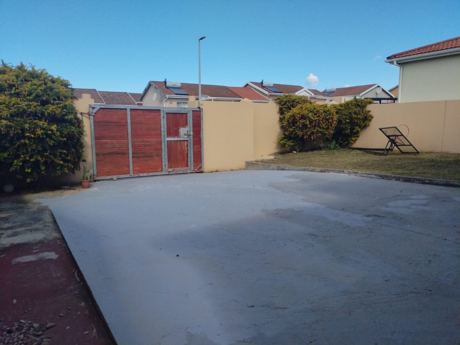 3 Bedroom Property for Sale in Haven Hills Eastern Cape